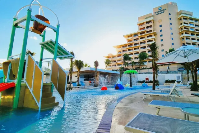 Hotellbilder av Wyndham Grand Cancun Resort & Villas - nummer 1 av 93