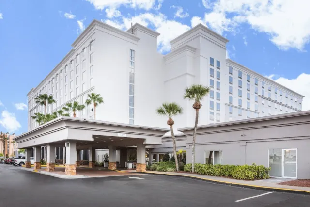 Hotellbilder av Holiday Inn & Suites Across From Universal Orlando, an IHG Hotel - nummer 1 av 97