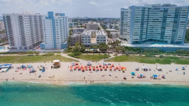 Hotellbilder av Crystal Beach Suites Miami Oceanfront Hotel - nummer 1 av 46
