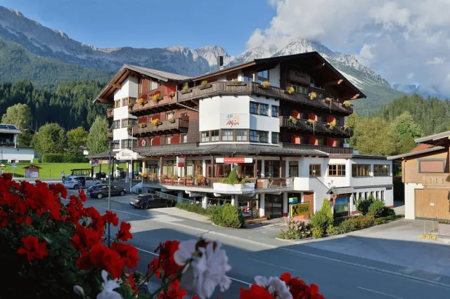 Hotellbilder av Garni Hotel Alpin Scheffau - nummer 1 av 38