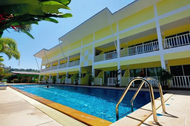 Hotellbilder av Phuket Airport Sonwa Resort - nummer 1 av 36