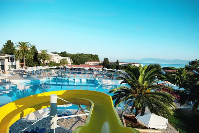 Hotellbilder av Roda Beach Resort & Spa - nummer 1 av 32