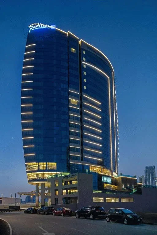 Hotellbilder av Radisson Blu Hotel, Dubai Canal View - nummer 1 av 12