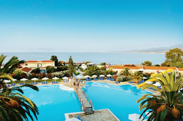Hotellbilder av Roda Beach Resort & Spa - nummer 1 av 32