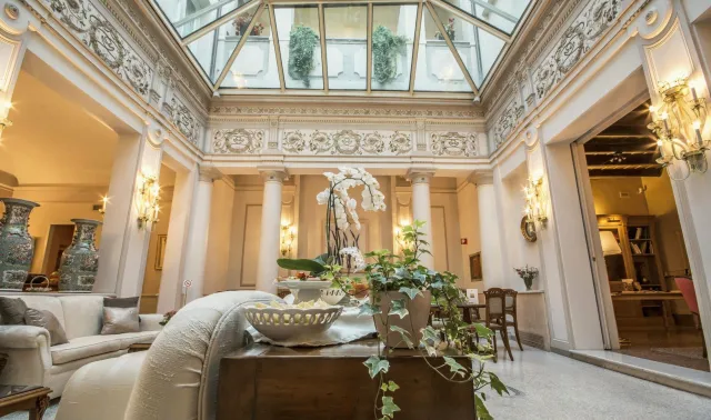 Hotellbilder av Hotel Corona D'Oro - nummer 1 av 10