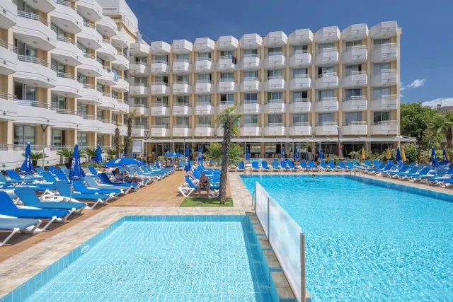 Hotellbilder av GHT Oasis Tossa & Spa - nummer 1 av 10