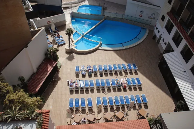 Hotellbilder av Canifor Hotel - nummer 1 av 10