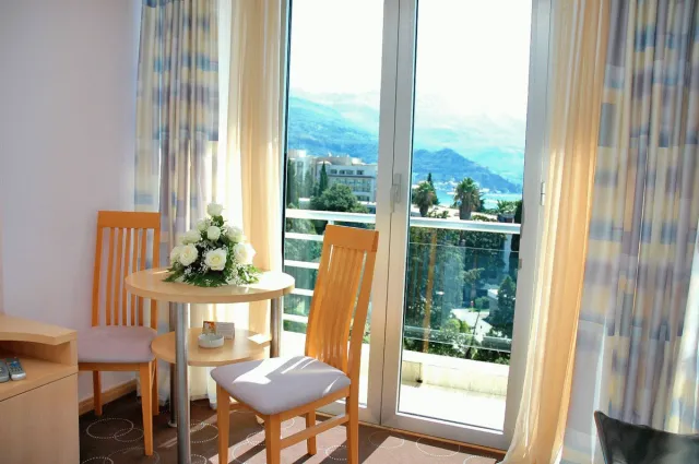 Hotellbilder av Montenegro Beach Resort - nummer 1 av 10
