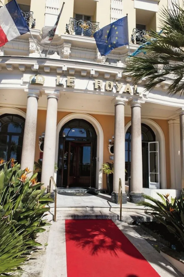 Hotellbilder av Hôtel Vacances Bleues Le Royal - nummer 1 av 10