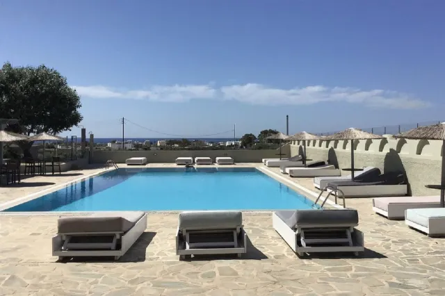 Hotellbilder av Thera Mare Resort - nummer 1 av 35