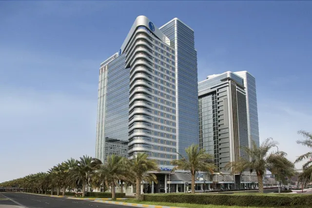 Hotellbilder av Pearl Rotana Capital Centre - nummer 1 av 13