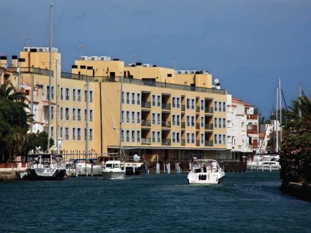 Hotellbilder av Pierre Vacances Empuriabrava Marina - nummer 1 av 76