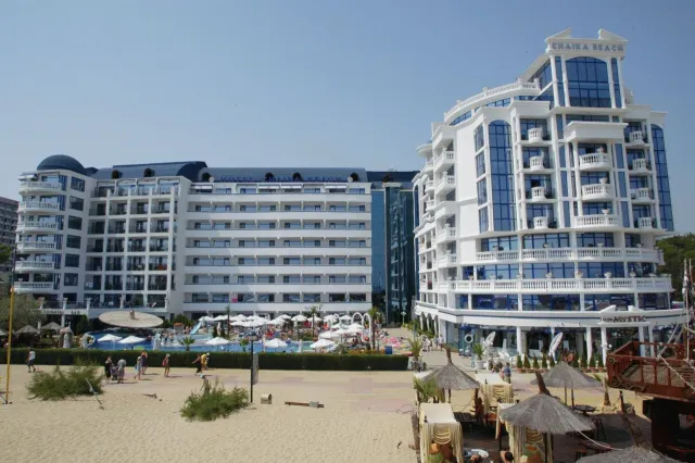 Hotellbilder av Chaika Beach Resort - nummer 1 av 24