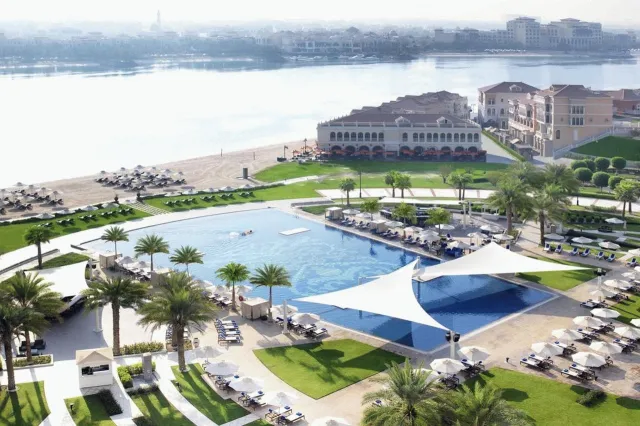 Hotellbilder av The Ritz Carlton Abu Dhabi Grand Canal - nummer 1 av 30
