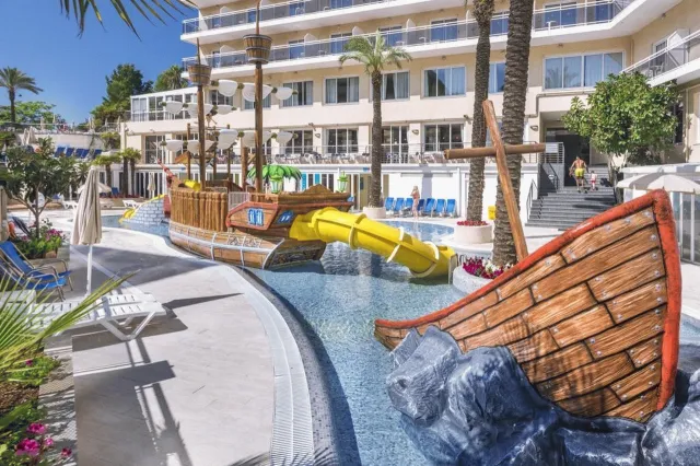 Hotellbilder av Oasis Park Splash - nummer 1 av 144