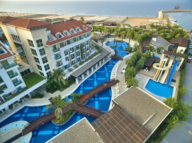 Hotellbilder av Sunis Evren Beach Resort Hotel and Spa - nummer 1 av 10