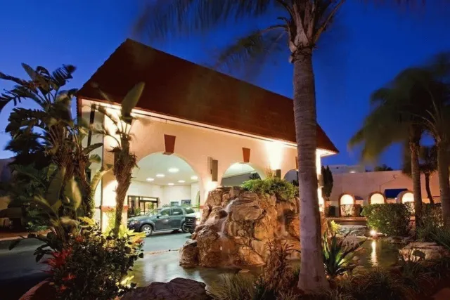 Hotellbilder av Maingate Lakeside Resort - nummer 1 av 45