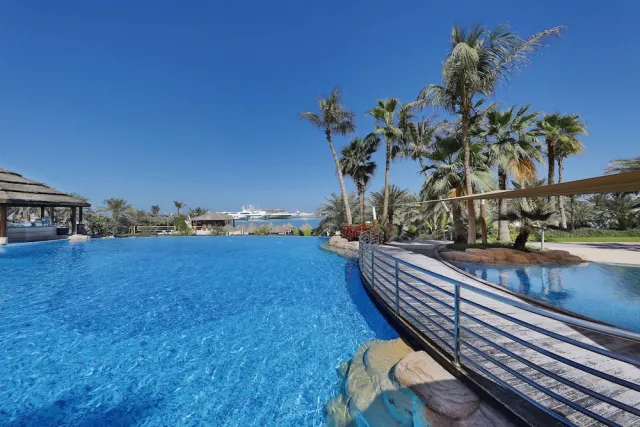 Hotellbilder av Le Meridien Mina Seyahi Beach Resort & Marina - nummer 1 av 10