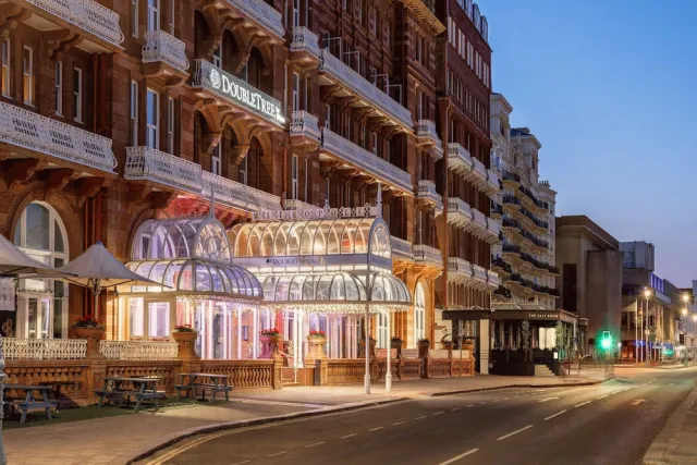 Hotellbilder av DoubleTree by Hilton Brighton Metropole - nummer 1 av 100