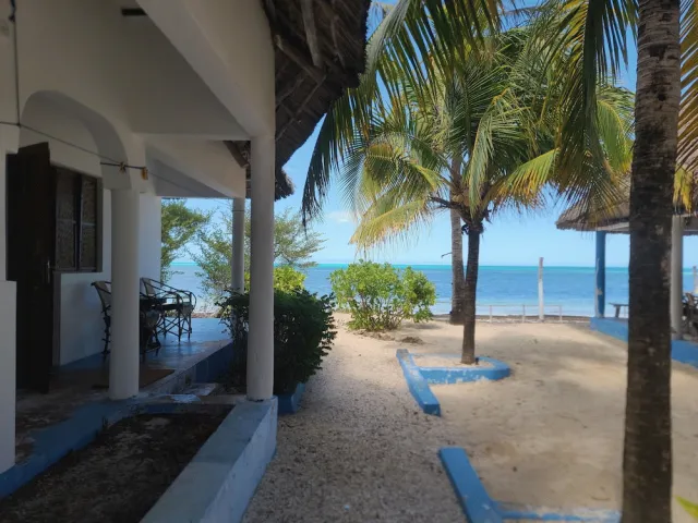 Hotellbilder av Oasis Beach Inn - nummer 1 av 11