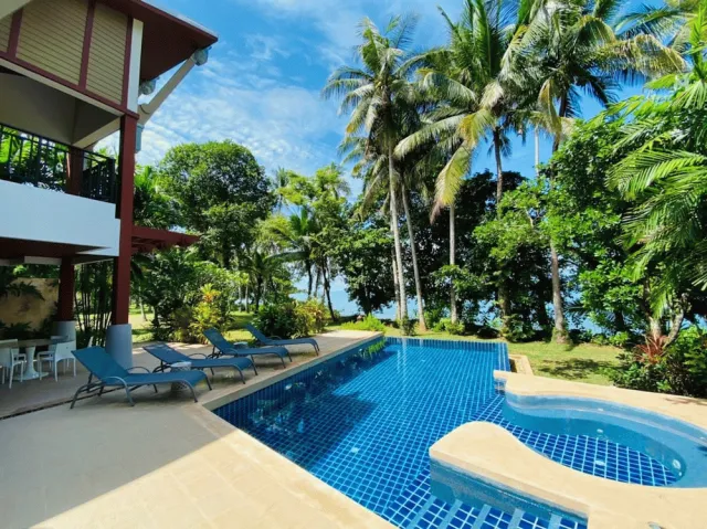 Hotellbilder av Amatapura Beach Villa 10 - nummer 1 av 37