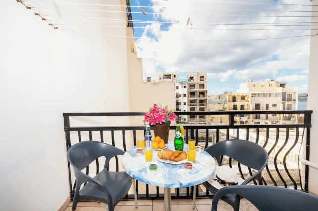 Hotellbilder av Seashells Self Catering Apartment by Getaways Malta - nummer 1 av 46