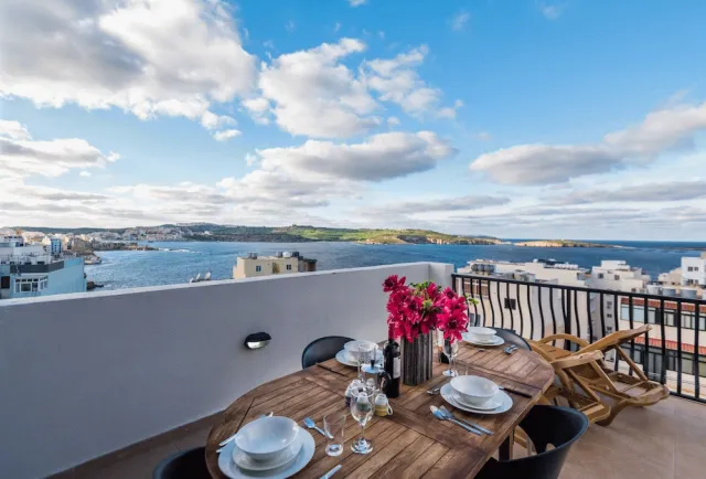 Hotellbilder av Seashells 2 bedroom Apartment with sunny terrace with stunning panoramic sea views by Getaways Malta - nummer 1 av 43