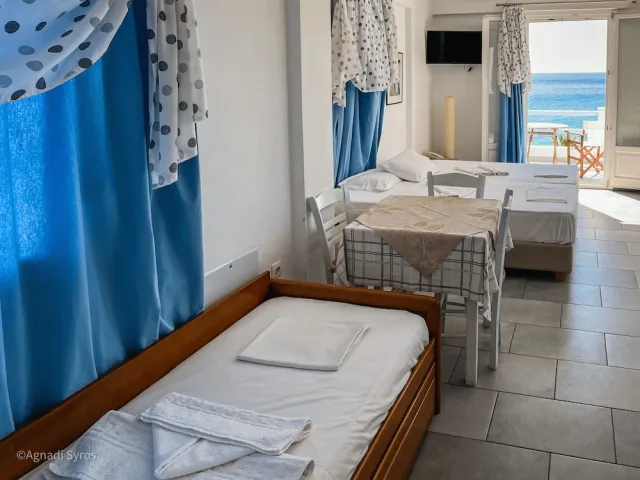 Hotellbilder av Agnadi Syros Beachfront Studios & Rooms - nummer 1 av 26