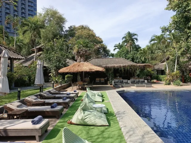Hotellbilder av Let's Hyde Pattaya Resort & Villas - nummer 1 av 74