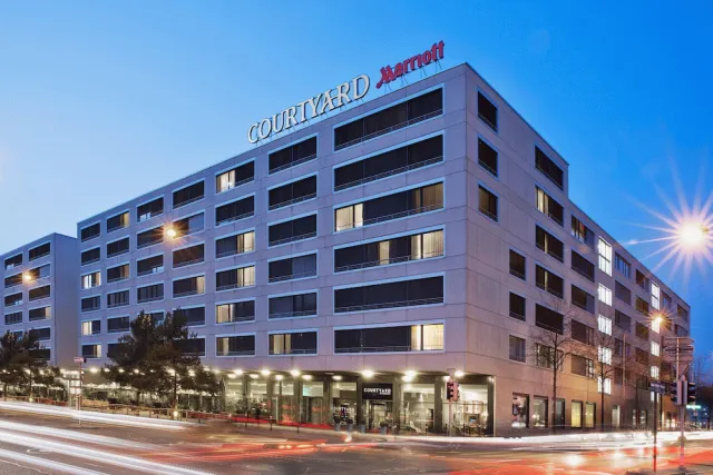 Hotellbilder av Courtyard by Marriott Zurich North - nummer 1 av 65