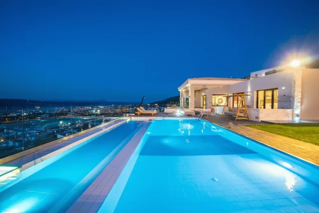 Hotellbilder av Villa Kedria with a panoramic ocean view - nummer 1 av 38