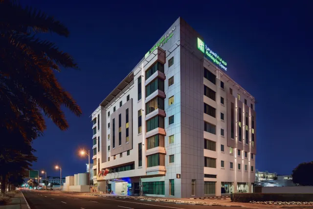 Hotellbilder av Holiday Inn Express Dubai Jumeirah, an IHG Hotel - nummer 1 av 37