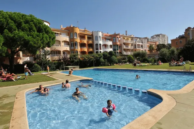 Hotellbilder av Apartaments Comte d'Empuries - nummer 1 av 10