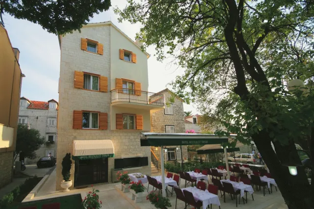 Hotellbilder av Hotel-restaurant Trogir - nummer 1 av 43