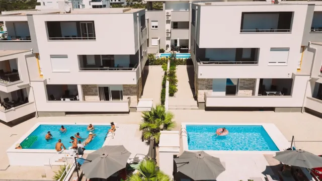 Hotellbilder av Apartments & Rooms Danivan Pool Villas - nummer 1 av 10