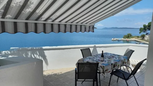 Hotellbilder av Apartment Located Directly on the Sea, With sea Views and Stunning Views - nummer 1 av 28