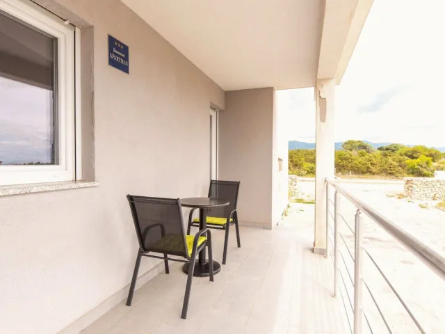Hotellbilder av Apartment in Novalja Near Sea Beach - nummer 1 av 10