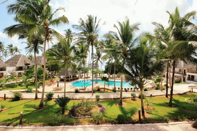 Hotellbilder av Paradise Beach Resort - nummer 1 av 100