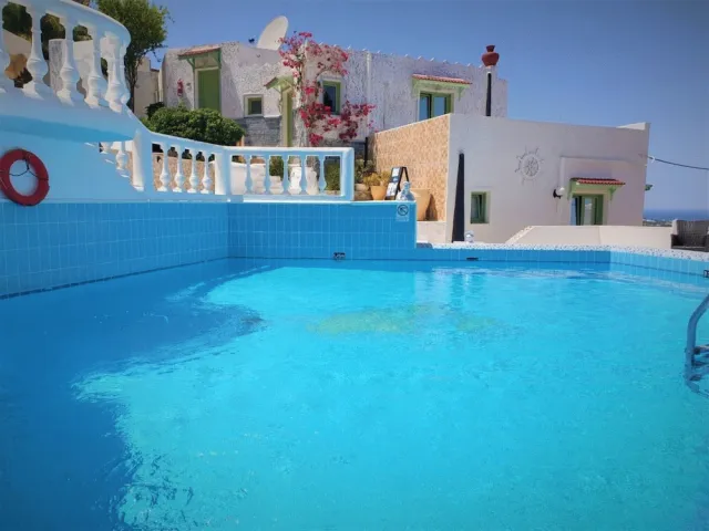 Hotellbilder av Room in Guest Room - Spacious Room in Creta for 3 People, With Ac, Swimming Pool and Nature - nummer 1 av 25