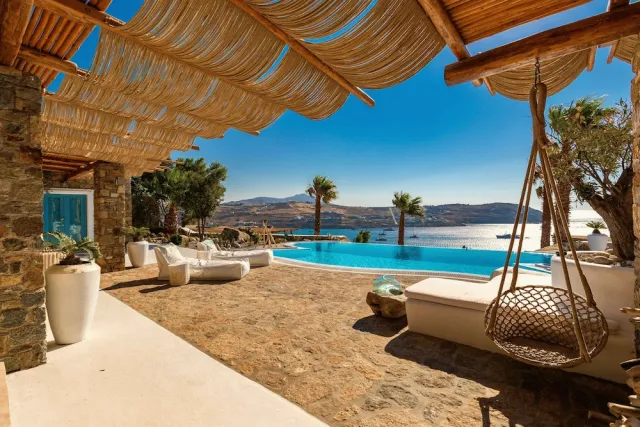 Hotellbilder av Karkos Beachfront Villa Private pool - nummer 1 av 34