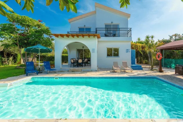 Hotellbilder av Sun Beach Villa Tria Large Private Pool Walk to Beach A C Wifi Car Not Required - 2282 - nummer 1 av 46