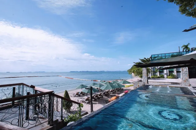 Hotellbilder av Pattaya Modus Beachfront Resort - nummer 1 av 66
