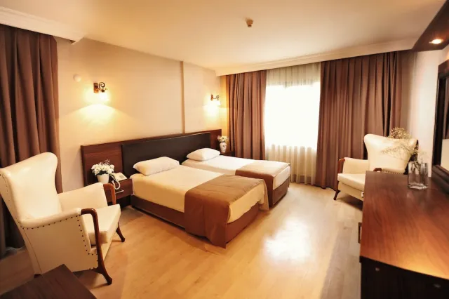 Hotellbilder av Üstün Otel Alsancak - nummer 1 av 16