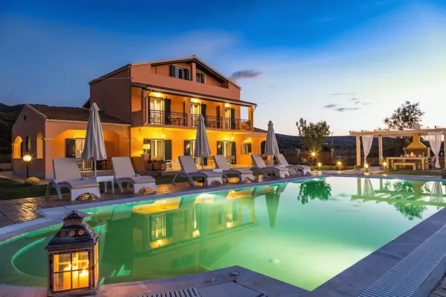 Hotellbilder av Eleni Luxury Villa by White Dream Villas - nummer 1 av 40