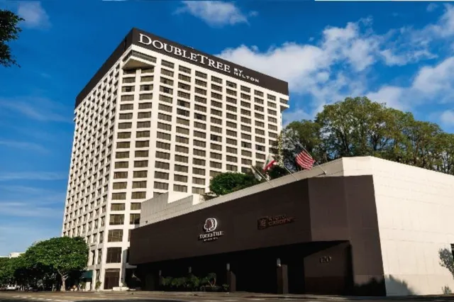Hotellbilder av Doubletree by Hilton Los Angeles Downtown - nummer 1 av 175