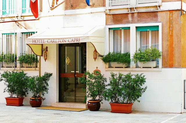Hotellbilder av Hotel Carlton Capri - nummer 1 av 9