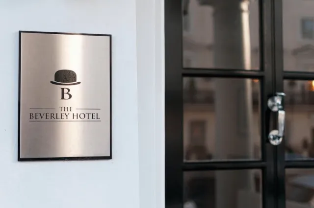 Hotellbilder av The Beverley Hotel London - nummer 1 av 10