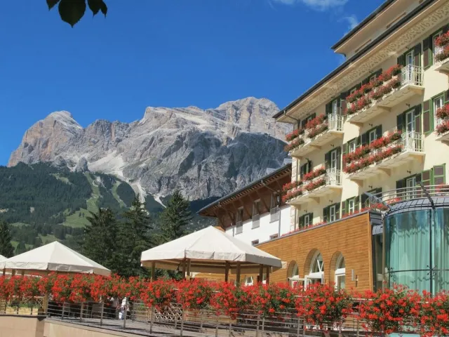 Hotellbilder av Grand Hotel Savoia Cortina d'Ampezzo, A Radisson Collection Hotel - nummer 1 av 10