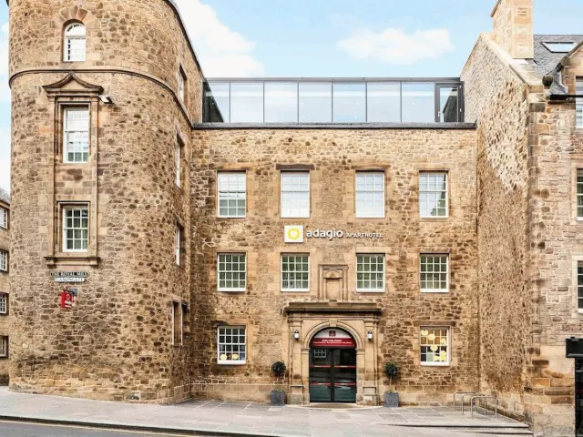 Hotellbilder av Aparthotel Adagio Edinburgh Royal Mile - nummer 1 av 10