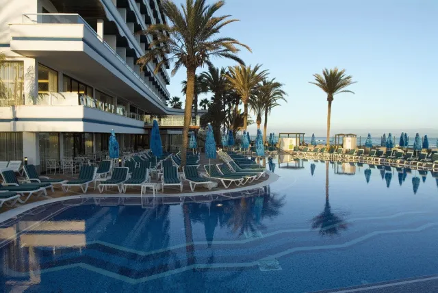 Hotellbilder av Corallium Beach by Lopesan Hotels - Adults Only - nummer 1 av 11
